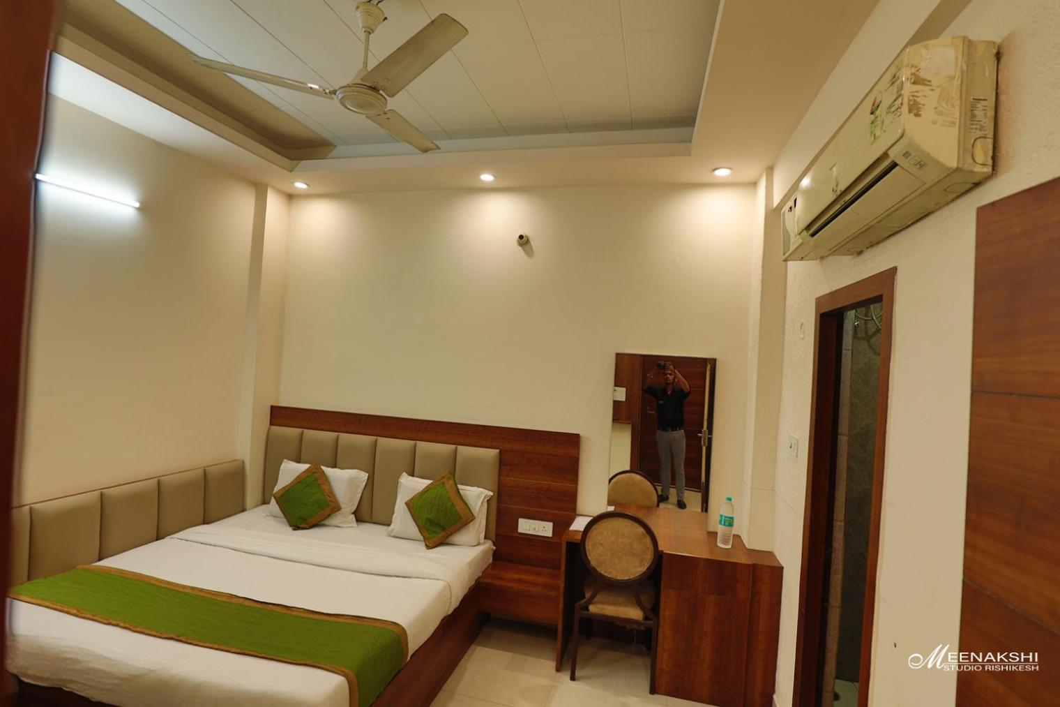 Hotel Haridev Roorkee Exterior photo